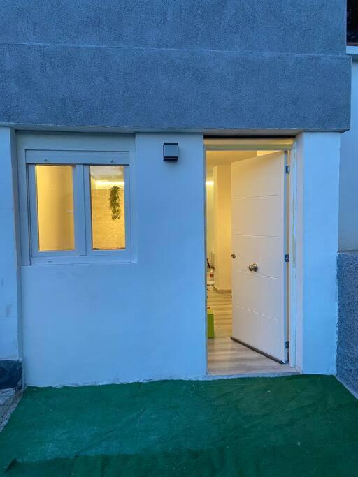 Loft, Muy Cerca De Playa Y Castillo Tamarit Tarragona Buitenkant foto